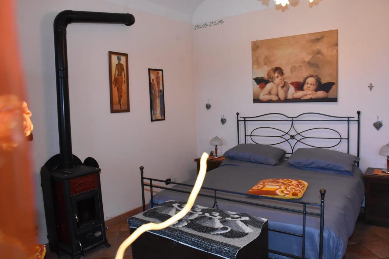 Bed and Breakfast La Casa Di Enzo Lequio Tanaro Екстер'єр фото